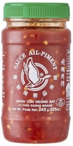 Flying Goose Sambal Olek chilli pasta s česnekem 245g